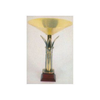 Award-Cup H=345mm auf Holzsackel, Gravur im Preis enthalten.