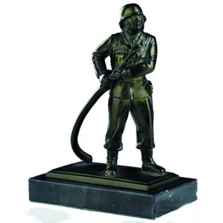 Figur Feuerwehrmann bronziert 18cm