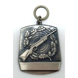 Abzeichen Gewehr altsilber, mit se & Ring ungelocht 35x35mm
