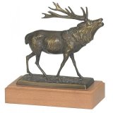 Figur Hirsch  r?hrend  bronziert 18cm  incl. einer Gravur