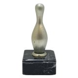 Figur Kegel  Versilbert-geschw�rzt Metallfigur 14 cm