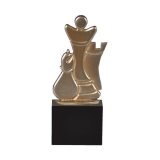 Figur Schach auf Holzsockel H=19,5 cm