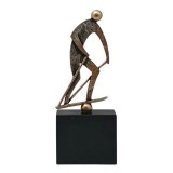 Figur Ski H=185mm auf Marmorsockel