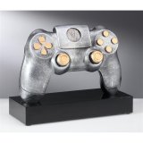 Resinfigur E-Sports Gaming Controller B.194mm H.150mm