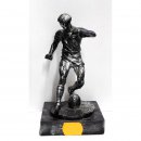 Resinfigur Fuball H.17cm inkl. Gravur