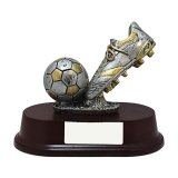 Resinfigur Fu�ballschuh & Ball L=145mm H=115mm 