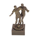 Skulptur Fu�ball Duell 25 cm