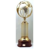 Troph�e Globe H=39cm