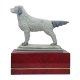 Figur Setter auf Holzsockel