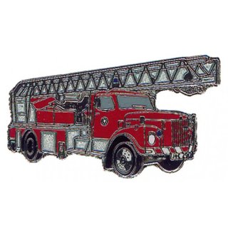 Anstecker / Pin Feuerwehr MagirusDL 30/Scania Bj.77*