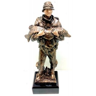 Figur Angler mit Hecht H=24,5cm inkl. Gravur