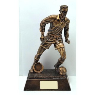 Figur Fuballspieler mit Ball 26 cm inkl. Gravur