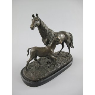 Figur Pferd mit Fohlen Bronze L.40cm B.18cm H.34 cm Gew. 10.6 KG incl. einer Textgravur