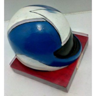 Motorsport Helm 9 cm Blau-weiss  inkl. Gravurschild und Gravur
